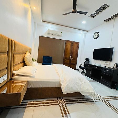 Shreshth Home Stay - Best Family Accommodation - 3Km From Har Ki Pauri, Haridwar, Uttarakhand 外观 照片
