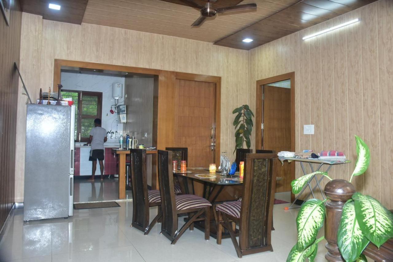 Shreshth Home Stay - Best Family Accommodation - 3Km From Har Ki Pauri, Haridwar, Uttarakhand 外观 照片