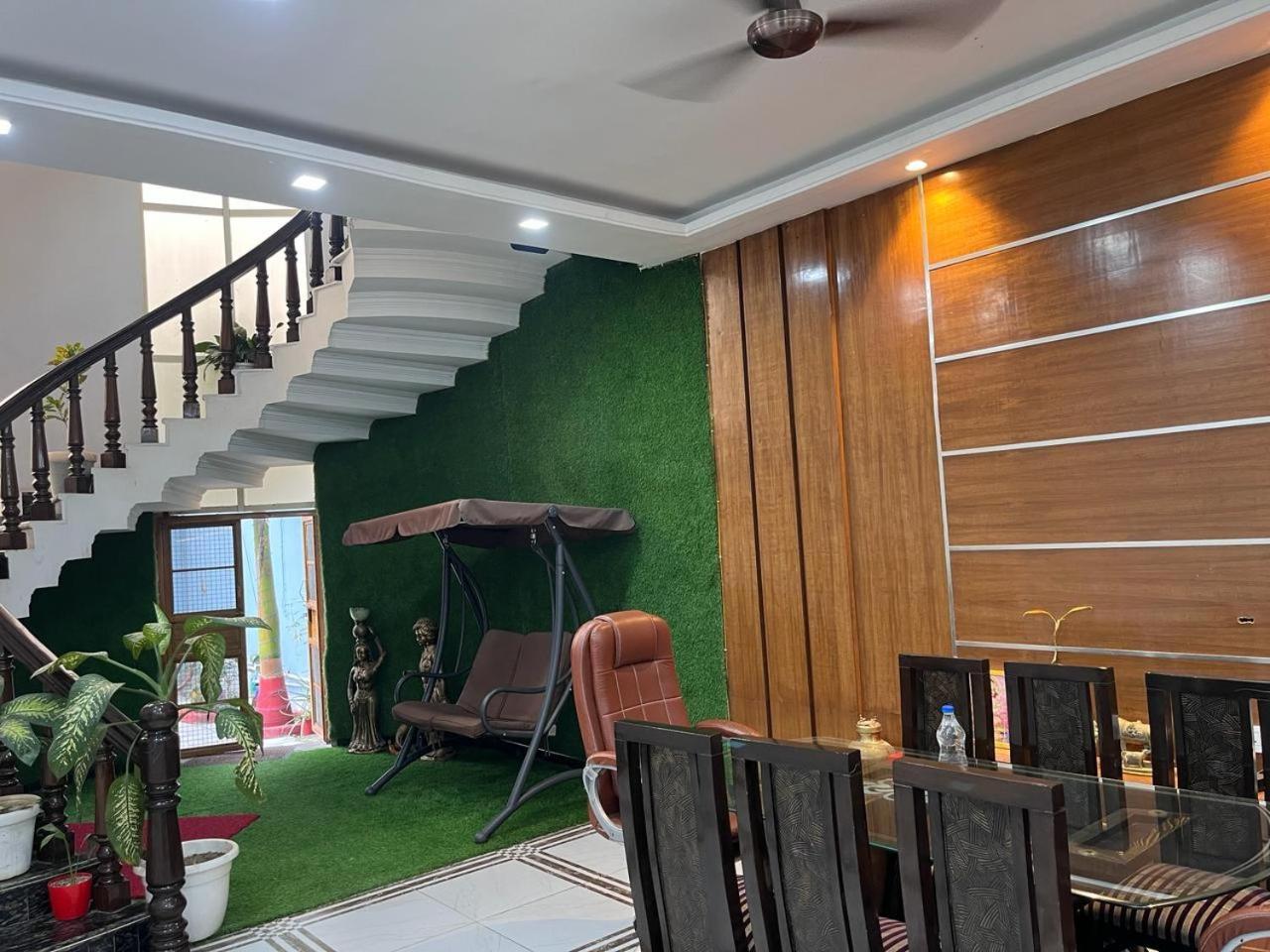 Shreshth Home Stay - Best Family Accommodation - 3Km From Har Ki Pauri, Haridwar, Uttarakhand 外观 照片