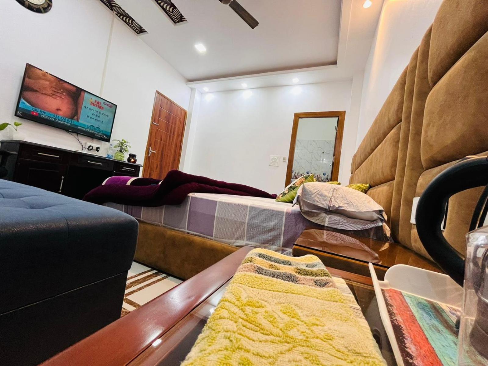 Shreshth Home Stay - Best Family Accommodation - 3Km From Har Ki Pauri, Haridwar, Uttarakhand 外观 照片