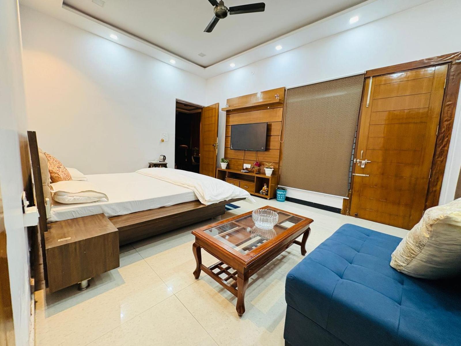 Shreshth Home Stay - Best Family Accommodation - 3Km From Har Ki Pauri, Haridwar, Uttarakhand 外观 照片