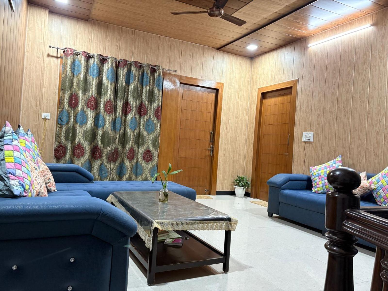 Shreshth Home Stay - Best Family Accommodation - 3Km From Har Ki Pauri, Haridwar, Uttarakhand 外观 照片